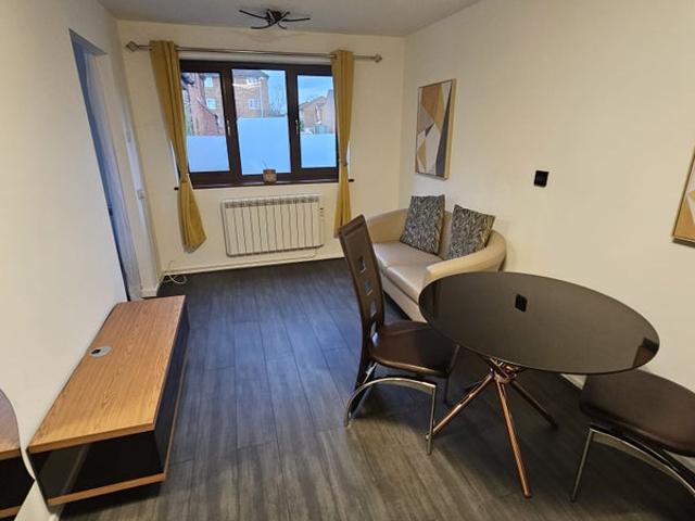 Immaculate One Bedroom Flat
