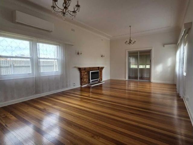 Immaculate & Central – Close to CBD & GV Health