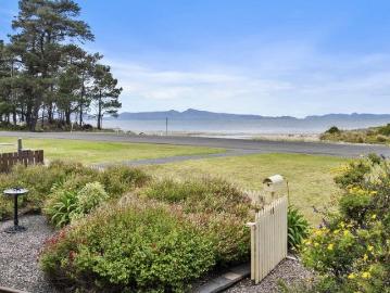 Immaculate coastal home in a prime location