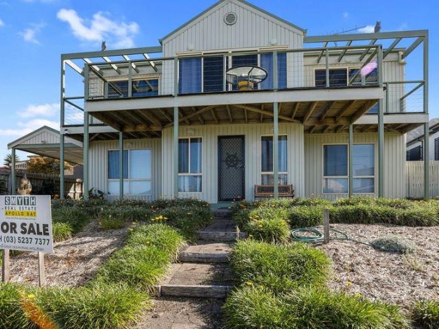 Immaculate Coastal Living Nothing to Do