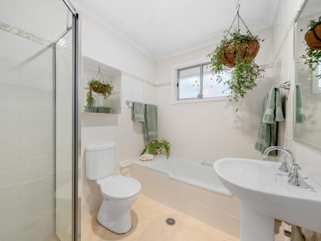 Immaculate Corner Block Home in Prime Cul de Sac Location