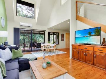 Immaculate Cottage Style Home