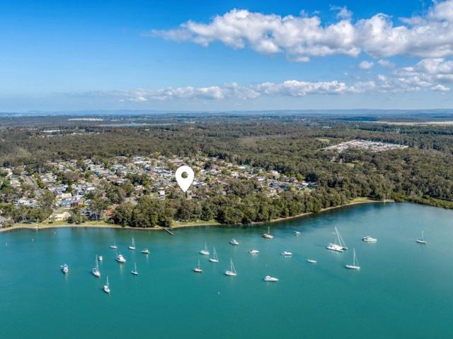 Immaculate Duplex in the Heart of Chain Valley Bay