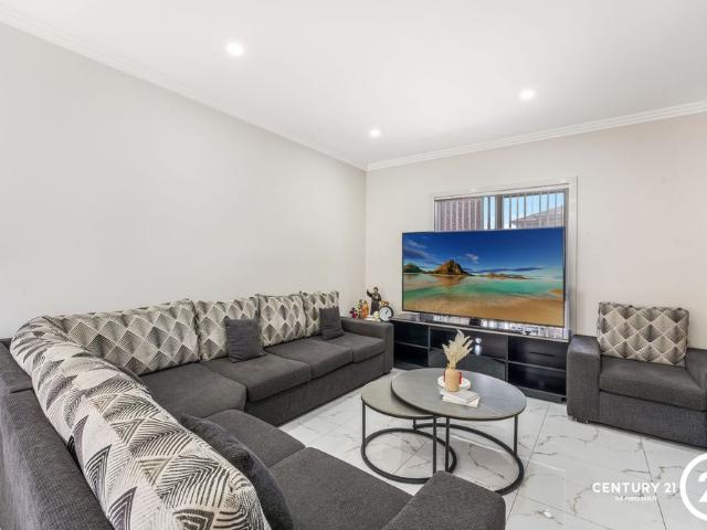 Immaculate Double Storey Townhouse