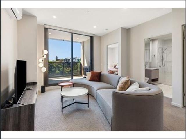 Immaculate, Furnished North Facing Apartment!