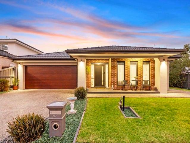 Immaculate Family Home Close To Bacchus Marsh Grammar School