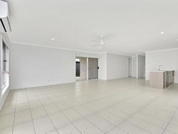Immaculate family home in new estate