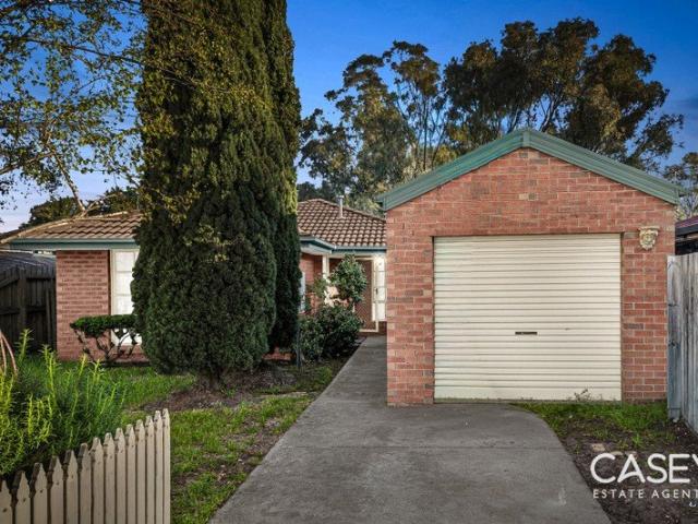 Immaculate Family Home in a Highly Coveted Pocket