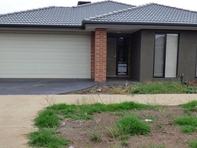 Immaculate family home in good location!