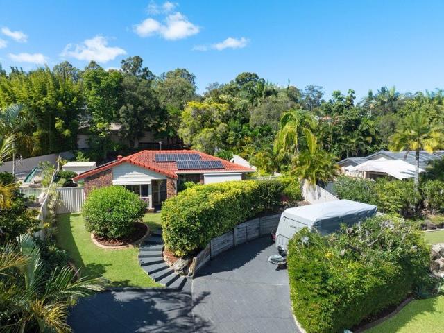 Exceptional Value Central Robina 828m2 Block Room for a Pool & Caravan