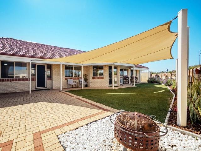 IMMACULATE FAMILY HOME SET IN A STUNNING LOCATION