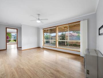 Immaculate Family Home with Exceptional Shedding in Ideal Wendouree Location