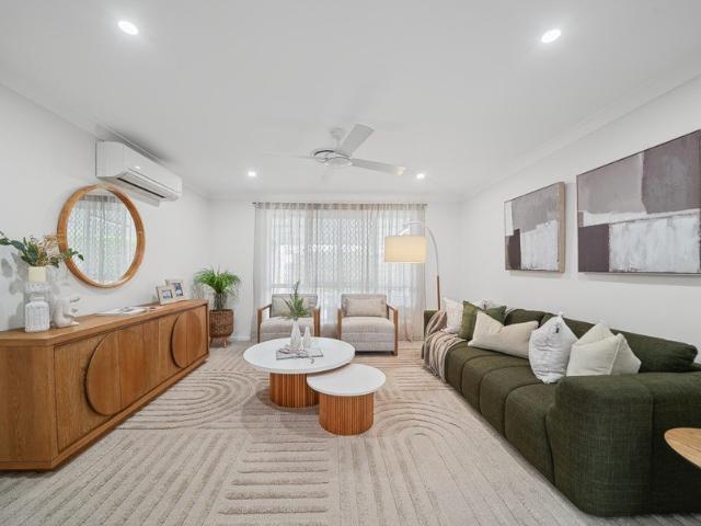 Immaculate family home with lots of extras!
