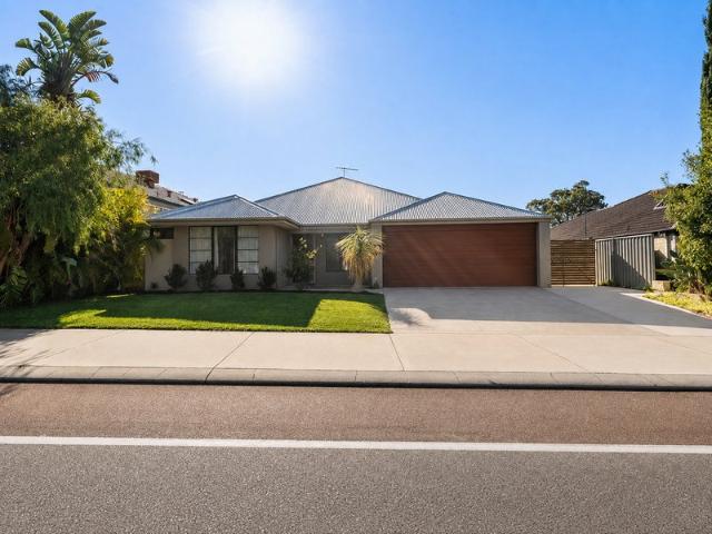 Immaculate Family Home with Stunning Outdoor Entertaining
