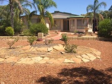 Cunderdin, Western Australia, Little Island, Western Australia