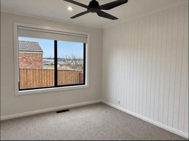 IMMACULATE FAMILY HOME