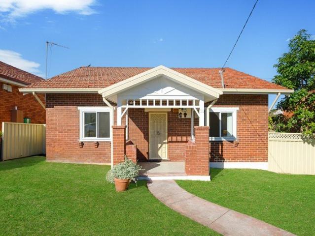 Immaculate Family Residence on 607sqm with Exceptional Future Potential