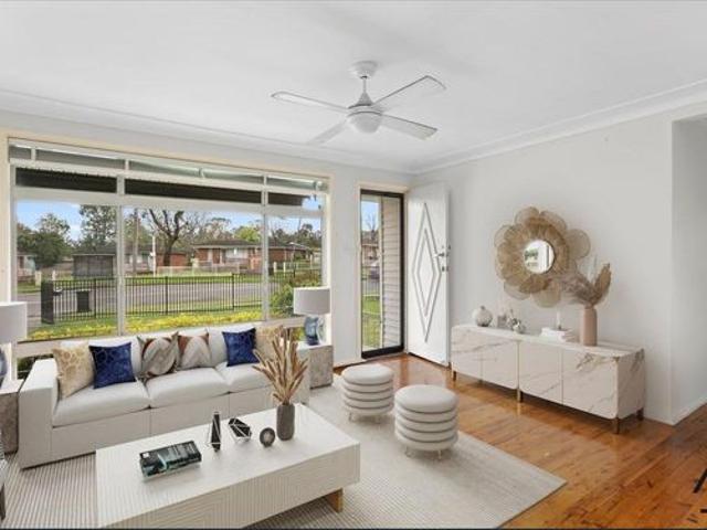 Immaculate Four Bedroom Family Home – Ultra Convenient Hammondville Location