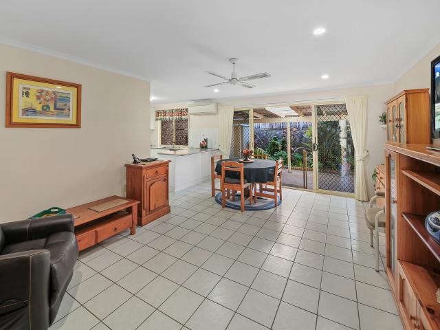 Immaculate freehold buderim villa