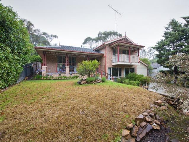 IMMACULATE HOME CLOSE TO VILLAGE