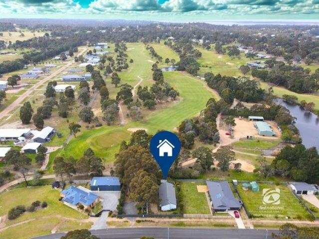 IMMACULATE HOME BY THE GOLF COURSE