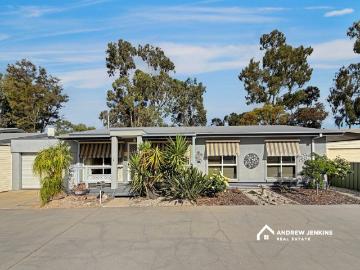 Immaculate Home in Popular Lifestyle Village