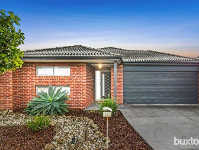 Immaculate Home in Quiet Locale!