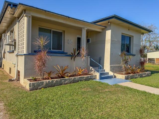 IMMACULATE HOME IN TOWN