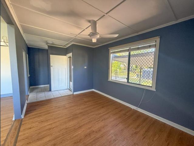 IMMACULATE HOME IN TOWN