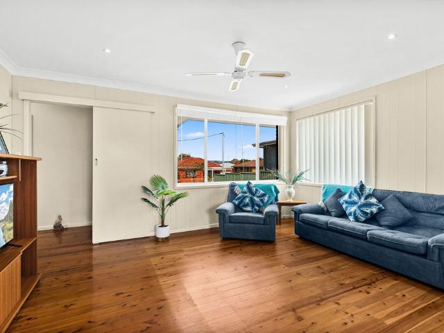 Immaculate home on the East Side of Warilla with beach at the end of the street!