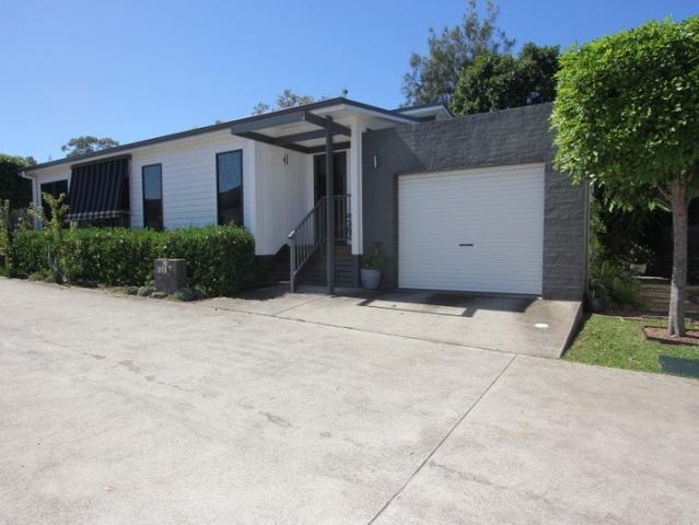 Immaculate Home with Wow Factor !