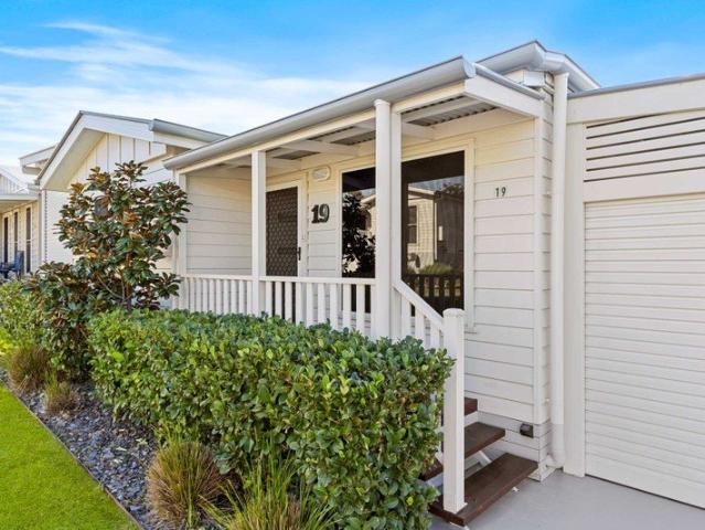 Immaculate Home with Expansive Pond Views & No Rear Neighbours
