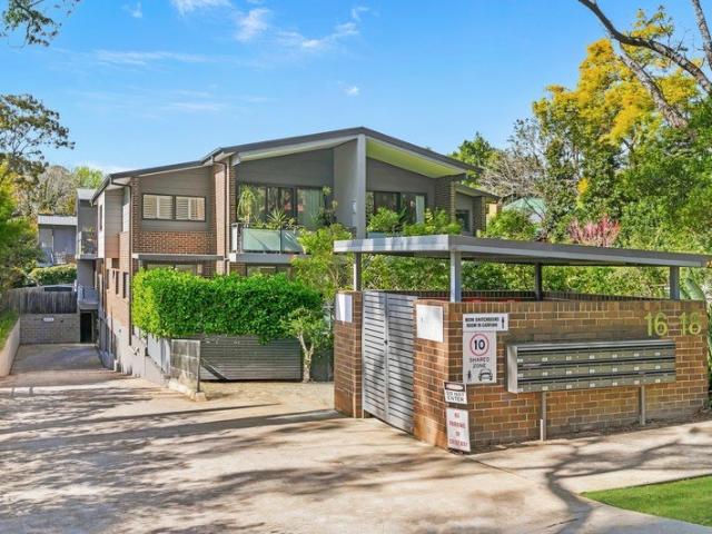 Immaculate Light Filled 2 Bed + Study Security Apartment Approximately 700m to Station & Shops