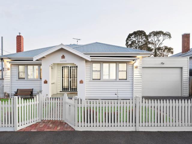 Immaculate Living in a Prime Lifestyle Pocket