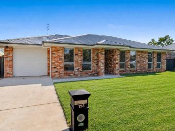 Immaculate Low Maintenance Villa with Private Yard