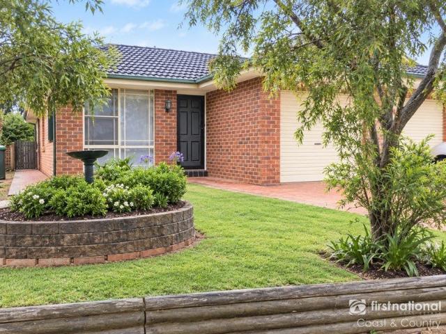 Immaculate Low Maintenance Living in Sandy Wha Estate