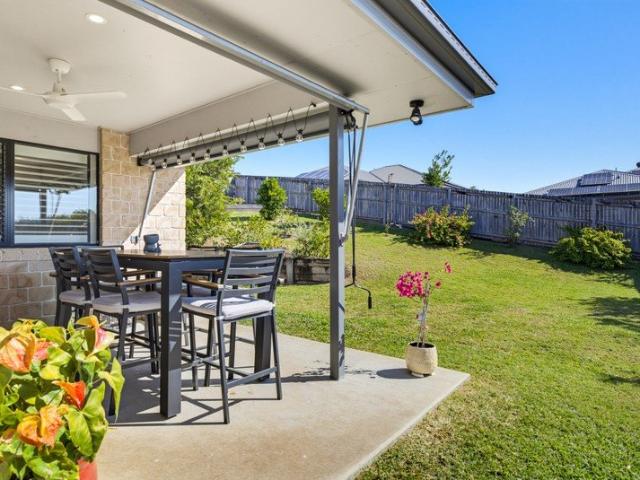 Immaculate, Low Maintenance Living in the Heart of Burnside