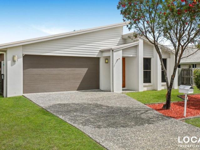 Immaculate. Low Maintenance. Move In Ready with 9.13kW solar system + 8kW inverter