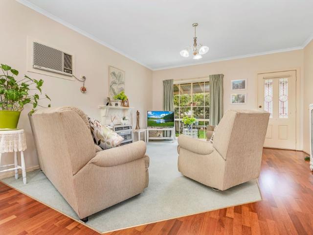 Immaculate Private Townhouse