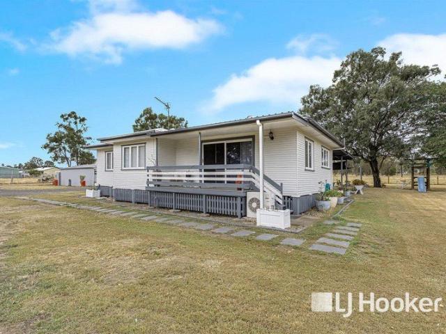 Immaculate, Renovated & Ready to Enjoy