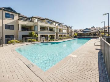 Immaculate, Stylish & Perfectly Positioned Low Maintenance Living at Its Finest