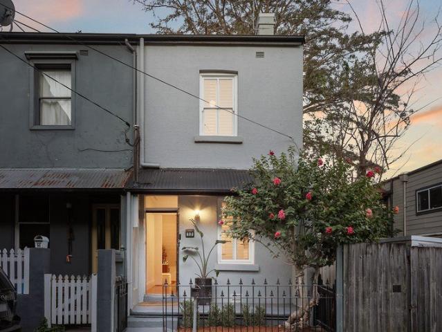Immaculate sun filled semi in the heart of Erskineville
