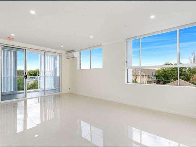IMMACULATE TWO BEDROOM APARTMENT
