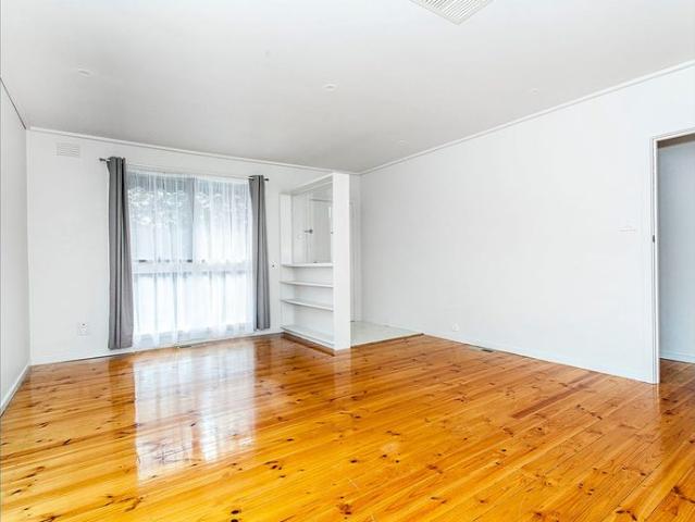 Immaculate two bedroom villa in prime Nunawading location