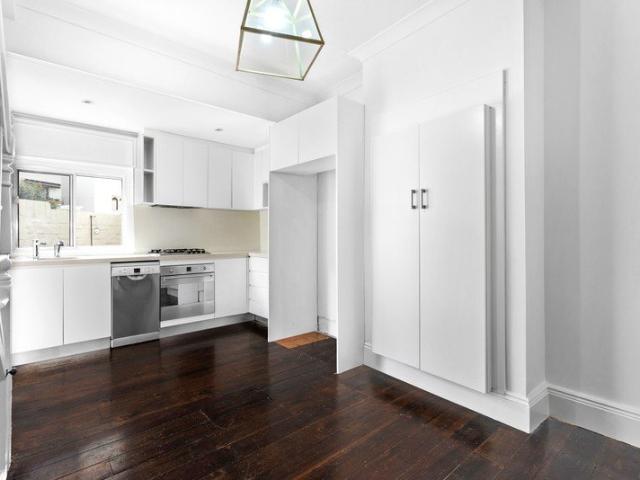 Immaculate Terrace in an Excellent Location Deposit Received