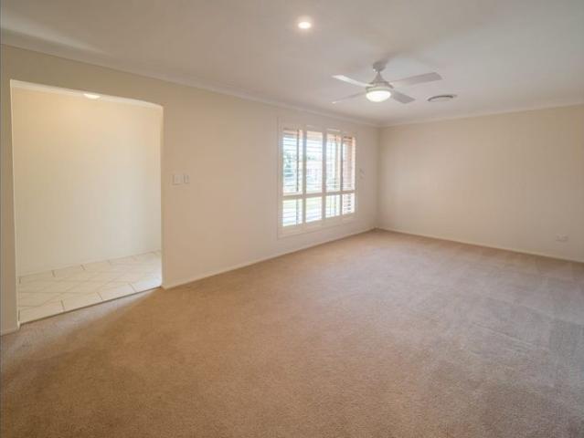 Immaculate three bedroom family home in Lighthouse
