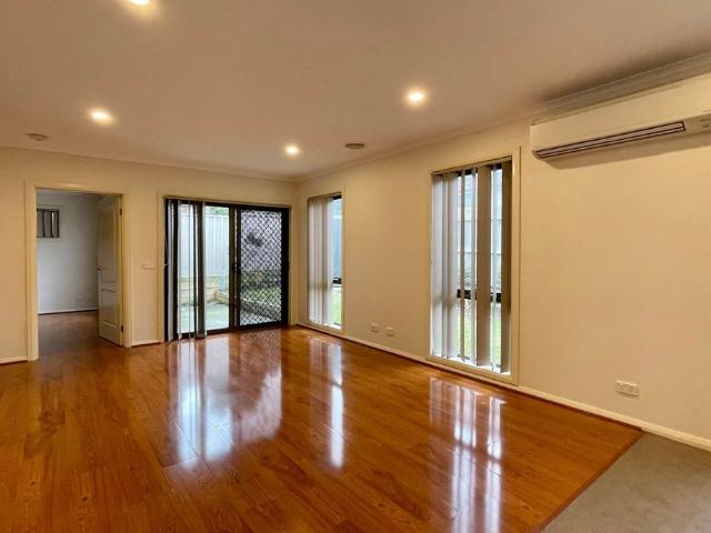 Immaculate Unit in a Quiet & Convenient Location!
