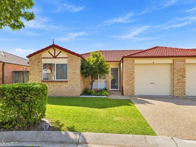 Immaculate Villa in Small Complex Low Body Corp. Fees