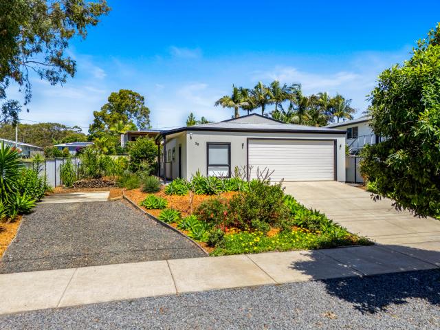 Immaculate, Well Built Island Home – Quality, Space & Lifestyle