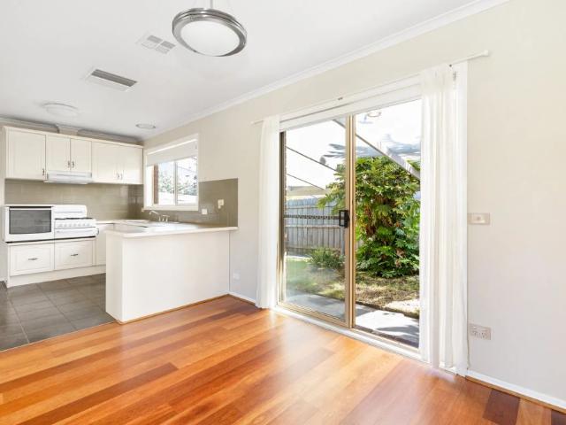 Immaculate 2 bedroom unit